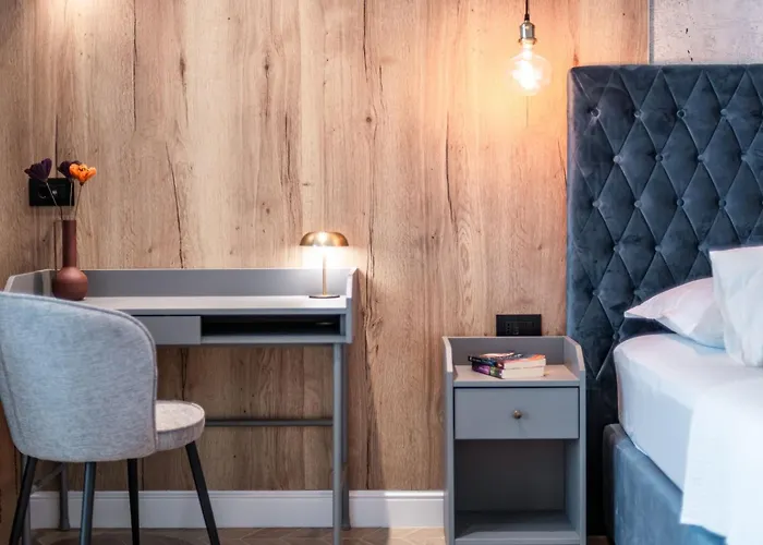 Luxury Private Spa Apartment With Heated Pool & Sauna And Sea View *