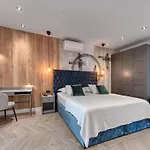Luxury Private With Heated Pool & Sauna And Sea View 챠브타트