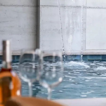 Luxury Private Spa Apartment With Heated Pool & Sauna And Sea View Apartmán Cavtat