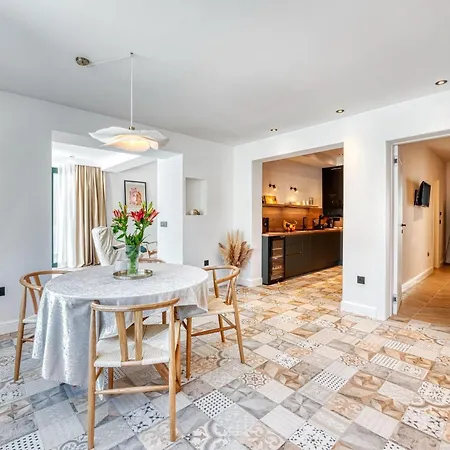 Apartmán Luxury Private Spa Apartment With Heated Pool & Sauna And Sea View Cavtat