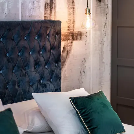 Luxury Private Spa Apartment With Heated Pool & Sauna And Sea View *