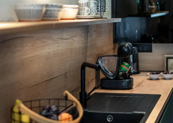 Luxury Private Spa Apartment With Heated Pool & Sauna And Sea View Апартаменты *