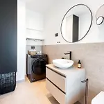 Luxury Private With Heated Pool & Sauna And Sea View